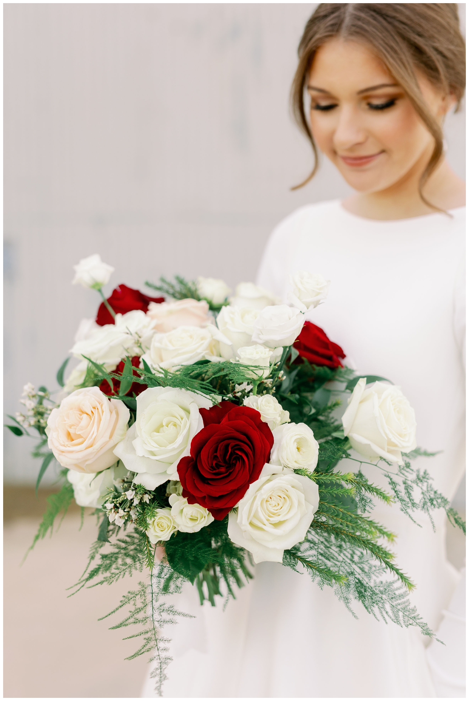 burgundy and white floral bouquet